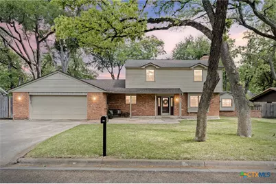 1903 N Harding Avenue, Cameron, TX 76520 - Photo 1