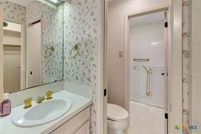 103 Tracy Lane, Victoria, TX 77904 - Photo 37