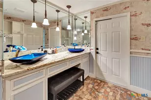 103 Tracy Ln, Victoria, TX 77904 - Photo 41