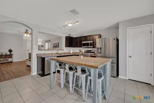 1517 Gateshead Dr, Seguin, TX 78155 - Photo 9