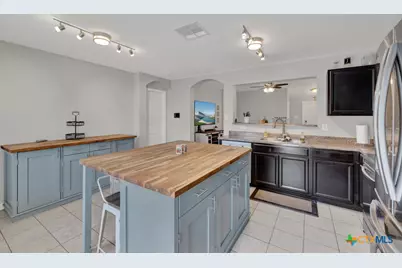 1517 Gateshead Drive, Seguin, TX 78155 - Photo 11