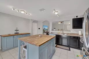 1517 Gateshead Dr, Seguin, TX 78155 - Photo 11