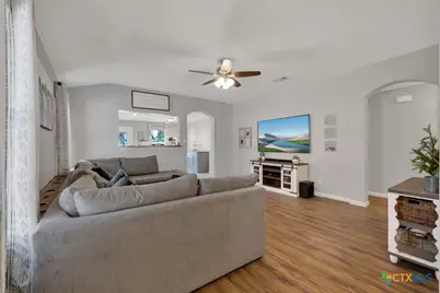 1517 Gateshead Drive, Seguin, TX 78155 - Photo 5