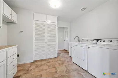 3500 Scull Road, Martindale, TX 78655 - Photo 29