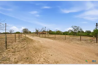 3500 Scull Road, Martindale, TX 78655 - Photo 9