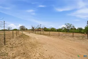 3500 Scull Rd, Martindale, TX 78655 - Photo 9