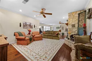 2010 N Beal St, Belton, TX 76513 - Photo 11