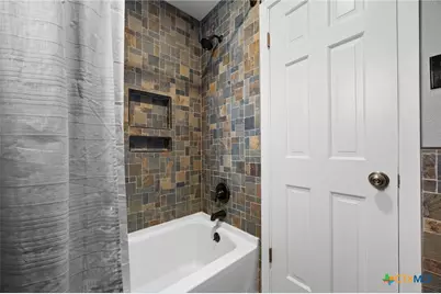 2010 N Beal Street, Belton, TX 76513 - Photo 31