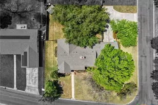 2010 N Beal St, Belton, TX 76513 - Photo 43