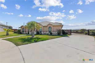 8411 Dorset Dr, Killeen, TX 76542 - Photo 5