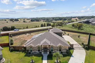 8411 Dorset Dr, Killeen, TX 76542 - Photo 3