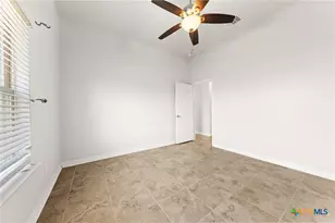 8411 Dorset Dr, Killeen, TX 76542 - Photo 35