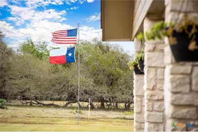 155 Maverick, New Braunfels, TX 78132 - Photo 7