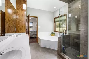 155 Maverick, New Braunfels, TX 78132 - Photo 35