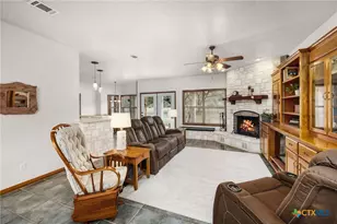 155 Maverick, New Braunfels, TX 78132 - Photo 27