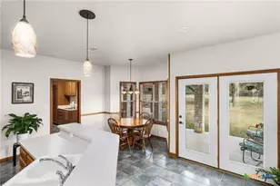 155 Maverick, New Braunfels, TX 78132 - Photo 25