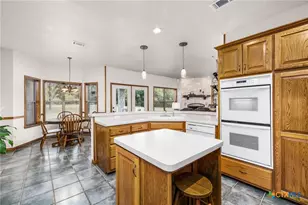 155 Maverick, New Braunfels, TX 78132 - Photo 23