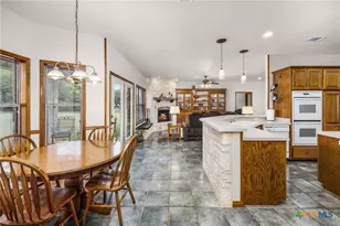 155 Maverick, New Braunfels, TX 78132 - Photo 19