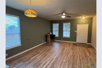 102 Wisteria Way, San Marcos, TX 78666 - Photo 9