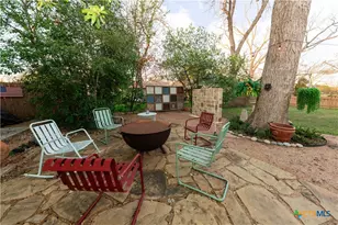 1202 Pecan St, Bastrop, TX 78602 - Photo 37