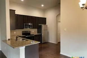 1509 Lucille, Seguin, TX 78155 - Photo 17