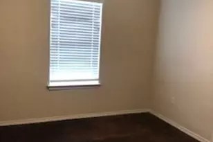 1509 Lucille, Seguin, TX 78155 - Photo 5