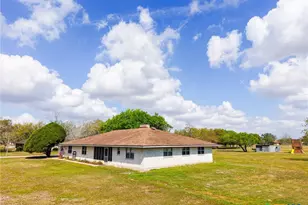 202 W Partridge Rd, Victoria, TX 77905 - Photo 27