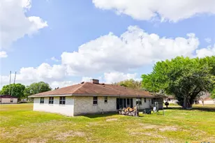202 W Partridge Rd, Victoria, TX 77905 - Photo 25