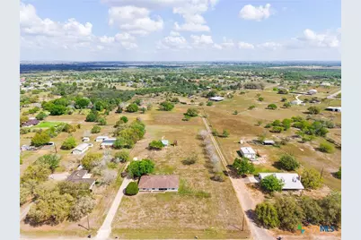 202 W Partridge Road, Victoria, TX 77905 - Photo 31