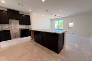 122 University Ave, Troy, TX 76579 - Photo 5