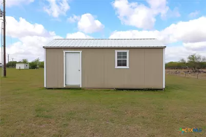 1118 Gin Road, Port Lavaca, TX 77979 - Photo 9