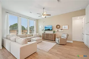 1703 Dirndl, New Braunfels, TX 78132 - Photo 3