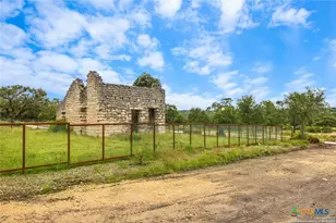 1703 Dirndl, New Braunfels, TX 78132 - Photo 21