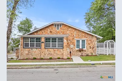 277 Magazine Avenue, New Braunfels, TX 78130 - Photo 5