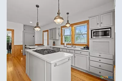 277 Magazine Avenue, New Braunfels, TX 78130 - Photo 19