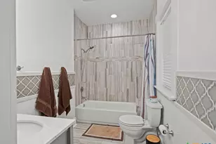 277 Magazine Ave, New Braunfels, TX 78130 - Photo 21