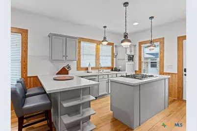 277 Magazine Avenue, New Braunfels, TX 78130 - Photo 17