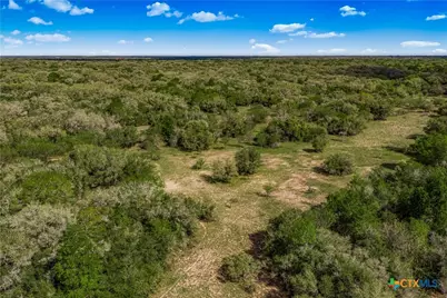 000 Nursery Road, Victoria, TX 77904 - Photo 5