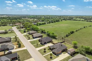 109 Northern Ave, Gatesville, TX 76528 - Photo 33