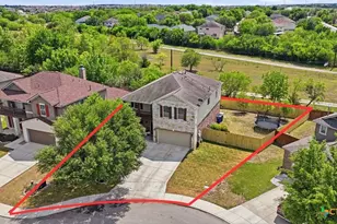 644 Peacock Ln, New Braunfels, TX 78130 - Photo 3