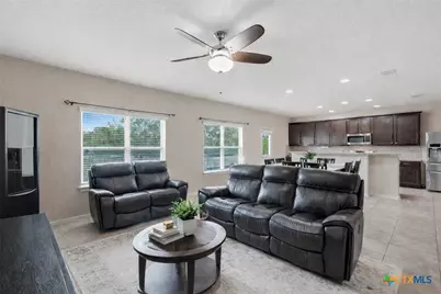 644 Peacock Lane, New Braunfels, TX 78130 - Photo 15