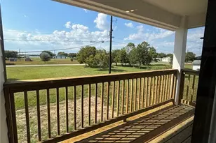 544 Buckskin Dr, Palacios, TX 77465 - Photo 45