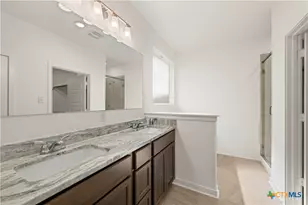 711 James Parker Cir, Killeen, TX 76542 - Photo 17