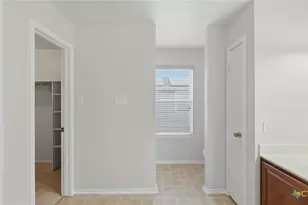 11004 Forest Pass Ct, Live Oak, TX 78233 - Photo 23