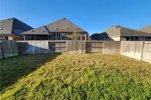 1331 Hillsong St, New Braunfels, TX 78130 - Photo 27