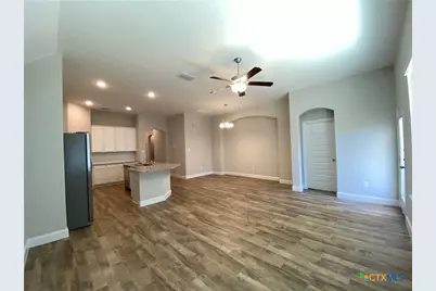 1331 Hillsong Street, New Braunfels, TX 78130 - Photo 5