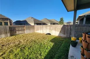 1331 Hillsong St, New Braunfels, TX 78130 - Photo 27