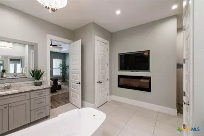 27914 Bogen Road, New Braunfels, TX 78132 - Photo 25