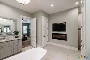 27914 Bogen Rd, New Braunfels, TX 78132 - Photo 25