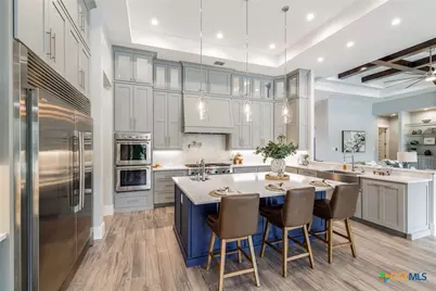 27914 Bogen Road, New Braunfels, TX 78132 - Photo 9